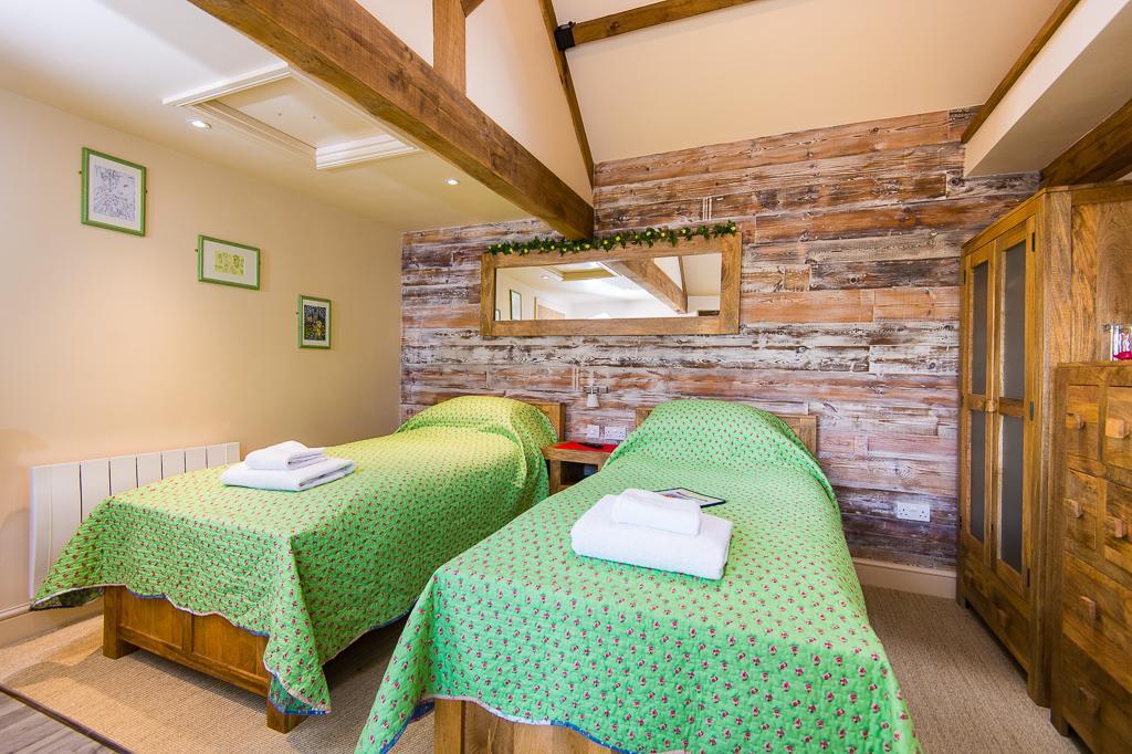 Widbrook Barns Bed & Breakfast Bradford-On-Avon Bagian luar foto